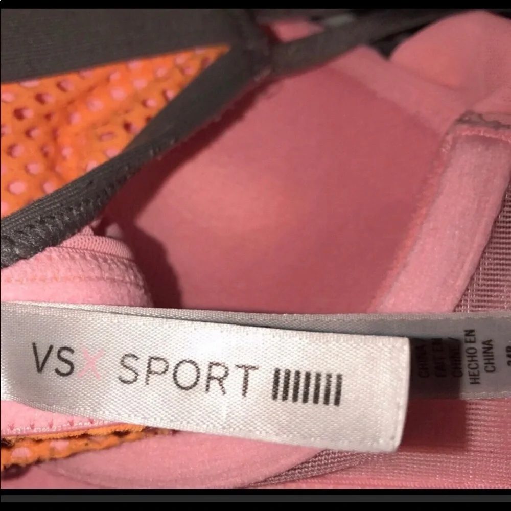 Victoria Secret Sport - Picture 9 of 10